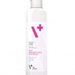 ANTISEBORRHOEIC SHAMPOO / АНТИСЕБОРЕЕН ШАМПОАН за кучета и котки 250 мл